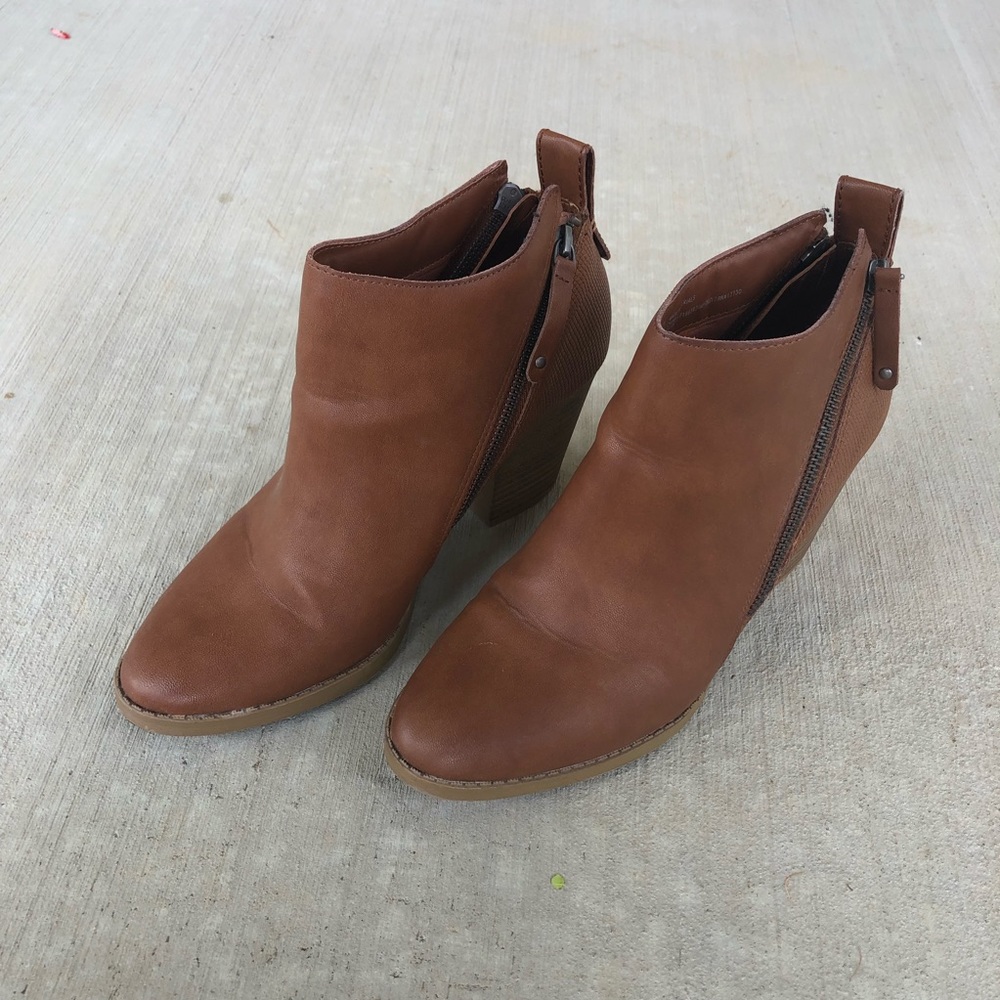 DV Booties